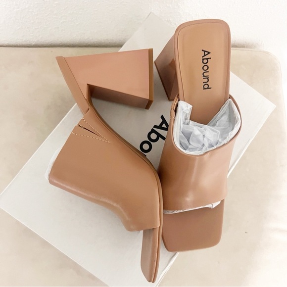 NWT Abound Arik Tan Leather Block Heel Sandals, Size 9.5 - Picture 4 of 7